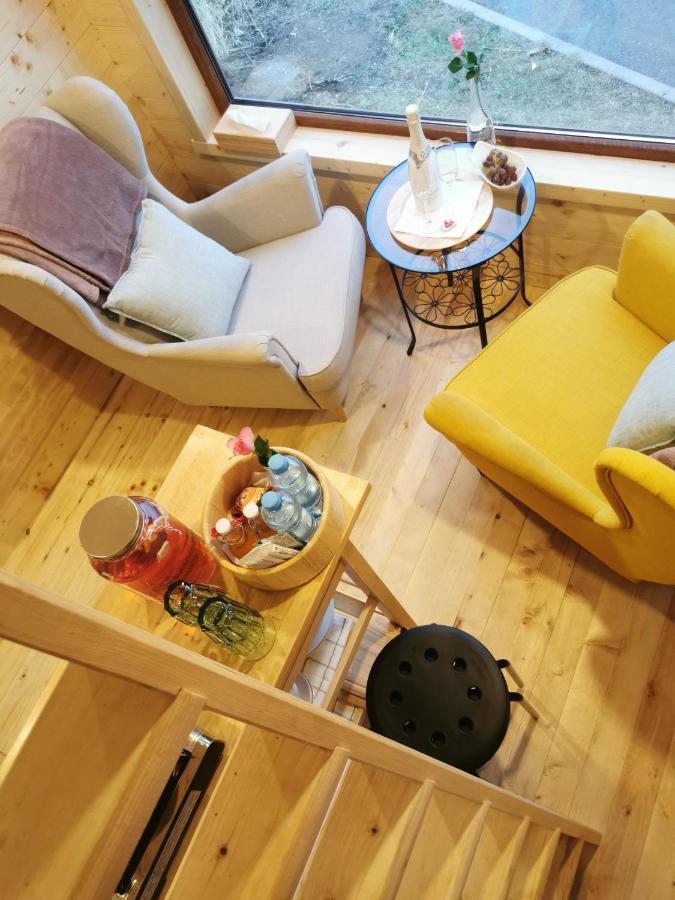 Treehome Tinyhouse Střítež Exteriör bild
