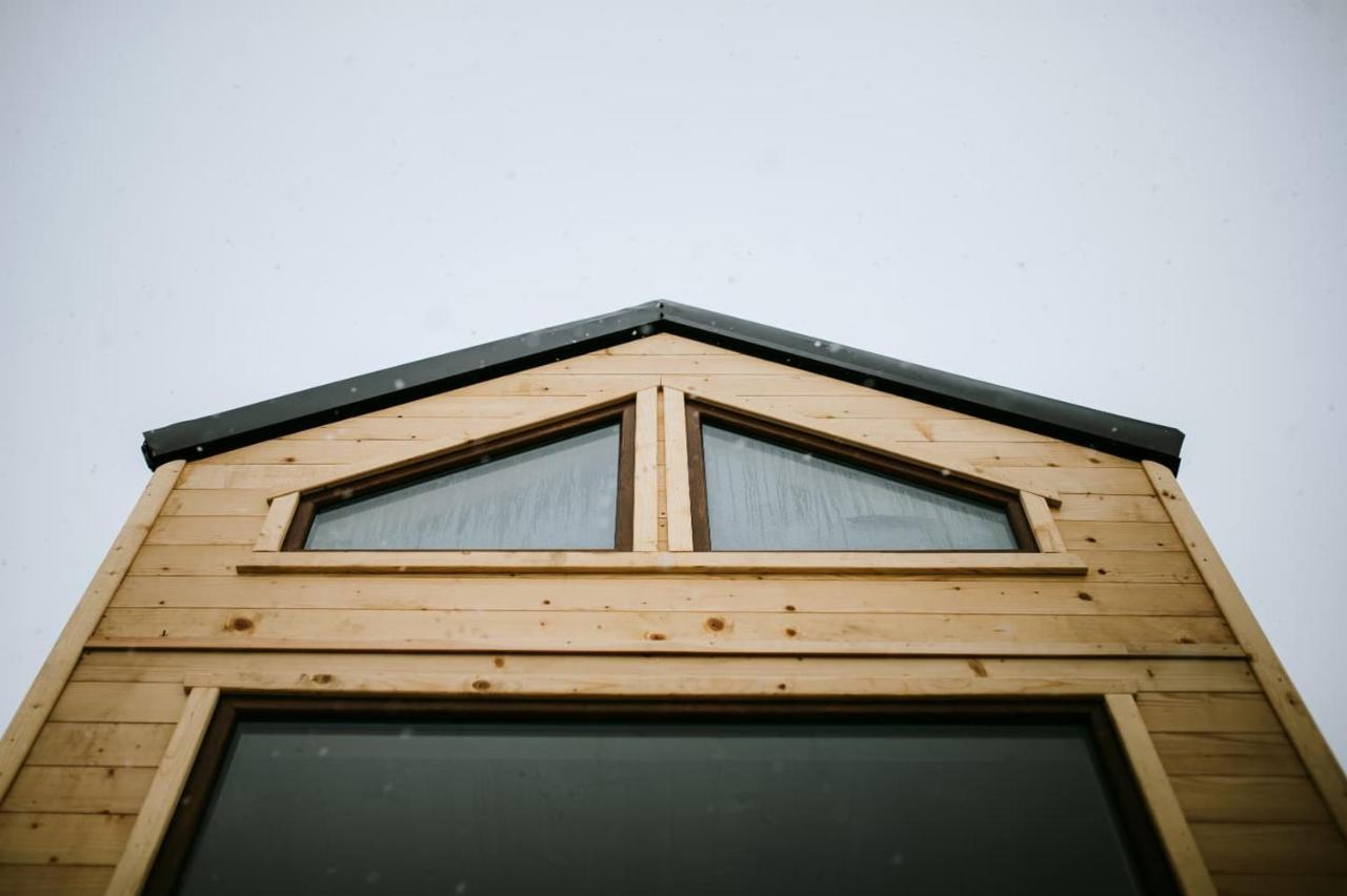 Treehome Tinyhouse Střítež Exteriör bild